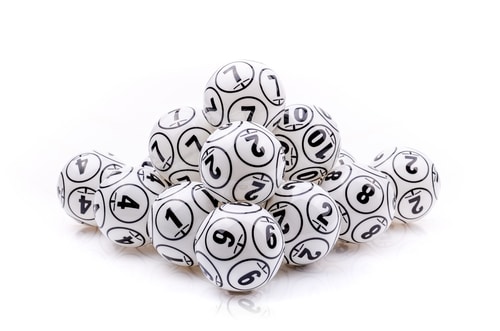 nombreuses boules de bingo
